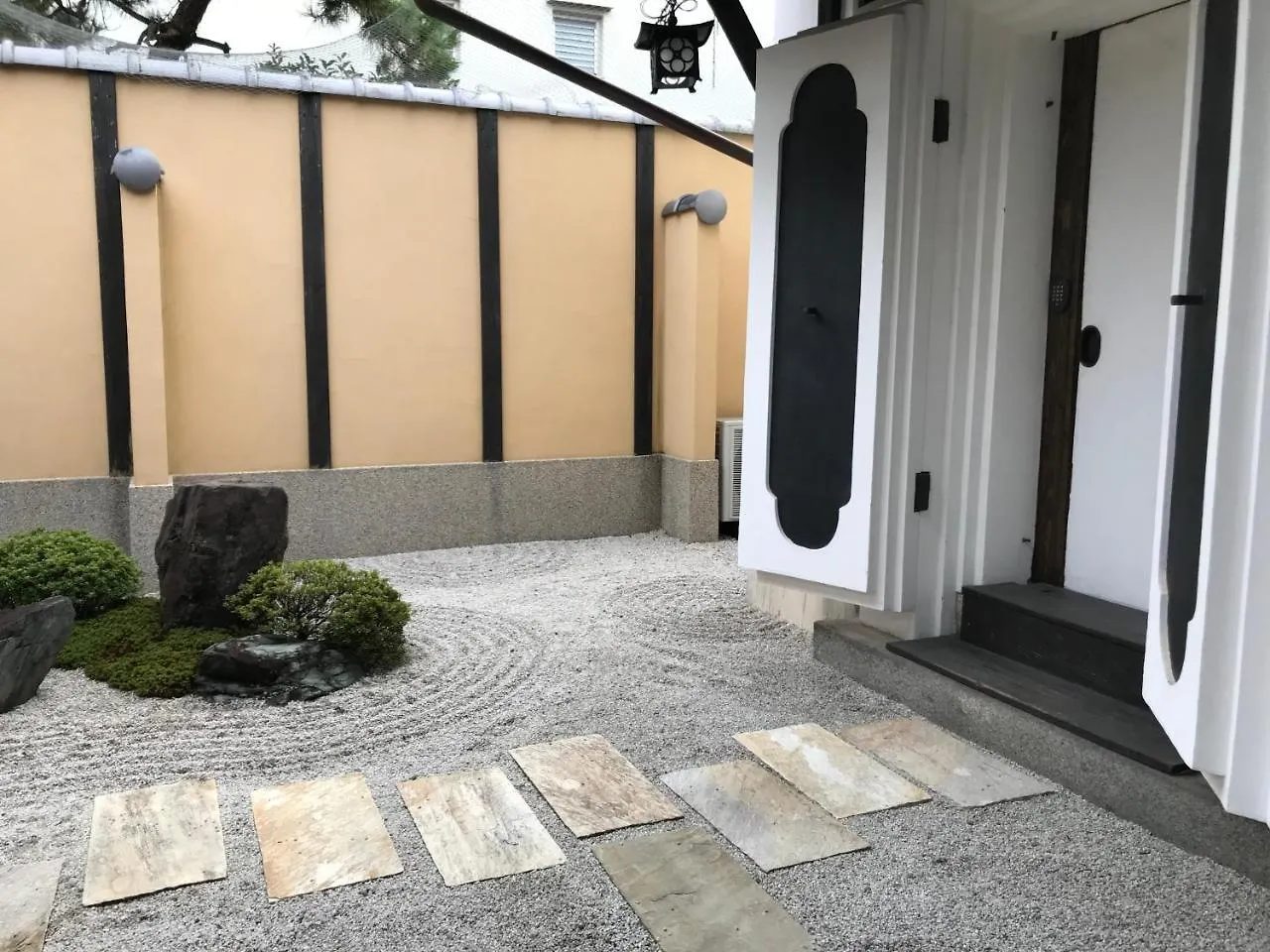京都市 四季々々しんら京町家うなぎの寝床ヴィラ 0*,  日本